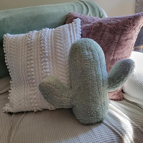 NEW Throw Pillow 16 Inches Cactus Shape Pillow 3D Succulent Pillow Aesthetic - Picture 10 of 10